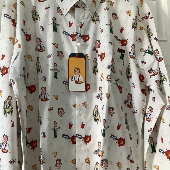 Home Alone button down shirt - Picture 2 of 4
